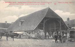 91-ARPAJON- VIEILLES HALLES A PILLIERS DU XVIeS  EN BOIS DE CHÂTAIGNIER ... - Arpajon