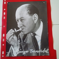 PHOTO GEORGES BERNARDET AVEC AUTOGRAPHE - Personnes Identifiées