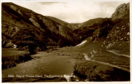 DERBYSHIRE - THE ENTRANCE TO DOVEDALE - PASS OF THORPE CLOUD RP  Db553 - Derbyshire