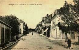 24   Dordogne    Thenon    Avenue De La Gare - Sonstige & Ohne Zuordnung
