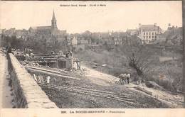 La Roche-Bernard          56      Panorama  Maçons Au Travail    (Voir Scan) - La Roche-Bernard