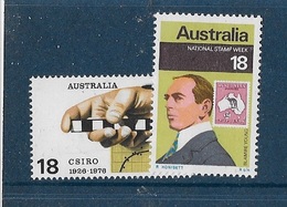 AUSTRALIE N° 590 Et 601** - Mint Stamps