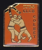 63988- Pin's -Judo Club Golbey. - Judo