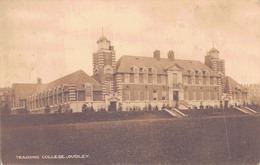 TRAINING COLLEGE / DUDLEY - Middlesex