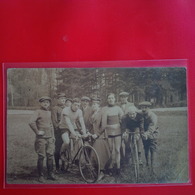 CARTE PHOTO LIEU A IDENTIFIER CYCLISTES - Cyclisme