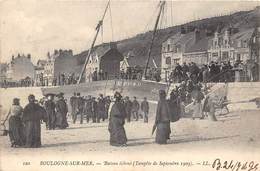 62-BOULOGNE-SUR-MER- BATEAU ECHOUE ( TEMPÊTE DE SEPTEMBRE 1903 ) - Boulogne Sur Mer
