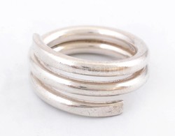 Ezüst(Ag) Háromsoros Gyűrű, Jelzett, Méret: 53, Nettó: 9,7 G - Sonstige & Ohne Zuordnung
