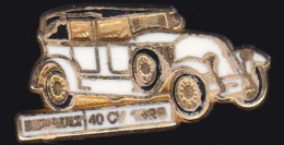 64068- Pin's -Renault 40CV 1928.signé CEF Paris. - Renault