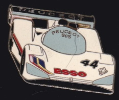 64069- Pin's -Peugeot 905.signé Moteur V10 1990.J.Y. Segalen Collection. - Peugeot