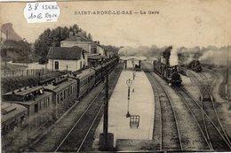 Saint Andre Le Gaz (isere 38) La Gare Et Le Train Rare!!! - Saint-André-le-Gaz