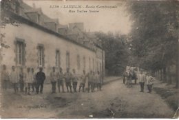 L130A_186 - Lannilis - 5120 Ecole Communale - Rue Vallée Neuve - Autres Communes