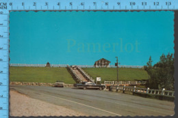 Percé - Quebec - Belvedère ( Look Out ) Extrimité Est  - Pub. Unic - Postcard, Carte Postale - Percé