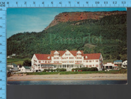 Percé - Quebec - Hotel La Normandie - Pub. Schermer - Postcard, Carte Postale - Percé