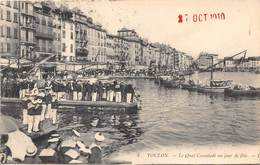 83-TOULON-LE QUAI CRONSTADT UN JOUR DE FÊTE - Toulon