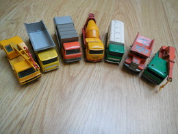 Matchbox Véhicules De Chantier Wheel Crane.mack Dump Truck.petrol Tanker. Truck N°21.refuse Truck.wheel Tipper.dodge - Trucks, Buses & Construction