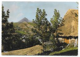 Cpsm: 15 SAINT JACQUES DES BLATS (ar. Aurillac) La "Bixière" Et Le Puy Griou  CIM  N° 10  (rare) - Otros & Sin Clasificación