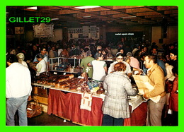 KITCHENER, ONTARIO - INTERIOR VIEW OF THE FARMER'S MARKET - LAWSON MARDON POST CARD - - Kitchener