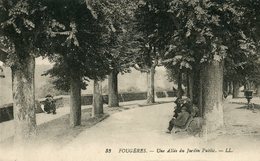 FOUGERES UNE ALLEE DU JARDIN PUBLIC - Fougeres