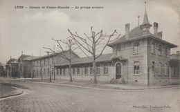 Lyon - Rue Paul Cazenave Ou Ancien Chemin De La Combe Blanche : Groupe Scolaire (1) - Lyon 8