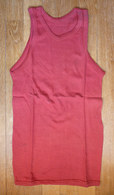 DEBARDEUR MAILLOT DE BASKET EN COTON ROUGE Liserets Rouges Années 40-50 - Altri & Non Classificati