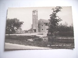 Nederland Holland Pays Bas Urk Met Jachin Boaz Kerk En Pastorie - Urk