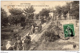 LOURDES  1ére Station Du Calvaire. Jésus Est Condamné à Mort. Carte écrite En 1909.  TBE - Lourdes