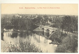 49/ CPA - Montreuil Bellay - Le Pont Neuf Et La Route De Doué - Montreuil Bellay