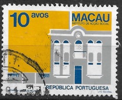 Macau Macao – 1983 Public Buildings 10 Avos Used Stamp - Usados