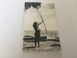 Delcampe - CN - 1400 - Indien Tirant à L'Arc - Boogschieten