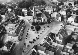 89-QUARRE-LES-TOMBES-VUE AERIENNE LA PLACE ET L'EGLISE - Quarre Les Tombes