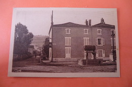 CPA 63 PUY DE DOME COMBRONDE. Le Tonneau Et La Croix Du XVème Siècle. - Combronde