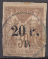 N° 10 - O - ( Une Petite Fente En Bas Côté Droit ) - Used Stamps