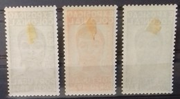 PORTUGAL N° 572 à 574 COTE 65 € NEUFS * MH EXPOSITION COLONIALE DE PORTO (léger Pli Au N° 573) - Unused Stamps