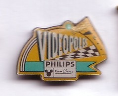 BD49 Pin's DISNEY VIDEOPOLIS Philips EURODISNEY Achat Immédiat - Disney