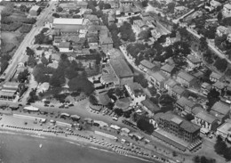 83-LE-LAVANDOU- LA PLAGE ET LE CASINO - Le Lavandou