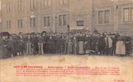 Fougères       35      Les Grèves Référendum        (Taches Voir Scan) - Fougeres