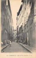 Marseille     13     Rue Du Vieux Marseille. Prostitution          ( Voir Scan) - Unclassified