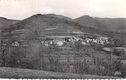 31 - BAGNERES DE ) LUCHON - Vue Générale - CPSM Village (2.310 Habitants ) Dentelée N/B Format CPA 1957 - Haute Garonne - Luchon