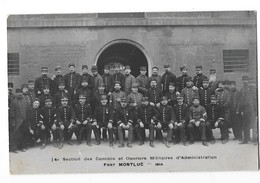 LYON (69) Carte Photo Fort De Montluc 14ème Section Des Commis Et Ouvriers Militaires D'administration 1914 - Other & Unclassified