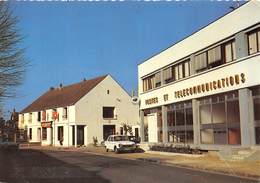 77-BAGNEAUX-SUR-LOING- LA POSTE ET LE CAFE TABAC - Bagneaux Sur Loing