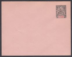 1900. NLLE CALACONIE ET DEPENDANCES. Envelope 122 X 95 Mm. 25 C. Black.   () - JF322107 - Covers & Documents