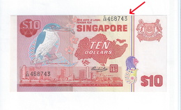 Rare ! Banknote - Singapore $10 Bird Series Aligned Cutting Error C68/468743 (#170) UNC - Singapur