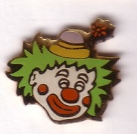 RR96 Pin's Cirque Clown Vert Avec Fleur Marguerite ? Achat Immédiat - Personnes Célèbres