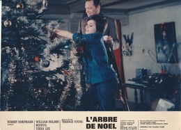 Belle Photo William HOLDEN, BOURVIL, Virna LISI Dans L'arbre De Noël - Trous De Punaises Aux Coins  - 017 - Foto's