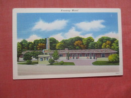 Tennessee >  Freeway Motel    5 Miles From  Knoxville    Ref 4004 - Knoxville