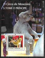 ST THOME ET PRINCE BF 307 * *  ( Cote 15e )  Cirque De Moscou Lion Elephant - Cirque