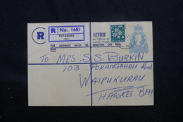NOUVELLE ZÉLANDE - Entier Postal + Complément En Recommandé De Putaruru En 1967 Pour Waipukurau - L 58987 - Interi Postali