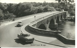 REAL PHOTOGRAPHIC POSTCARD  COLDSTREAM BRIDGE - WITH MORRIS MINOR AND OTHER - BORDERS - BERWICKSHIRE - Berwickshire