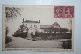 37 : Beaumont Le Ronce - Le Groupe Scolaire , à Gauche , La Route De Neuilly , à Droite La Route De Tours - Beaumont-la-Ronce