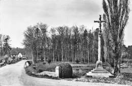 Les Forges            56       Le Calvaire Et La Forêt     1958      (Voir Scan) - Andere & Zonder Classificatie